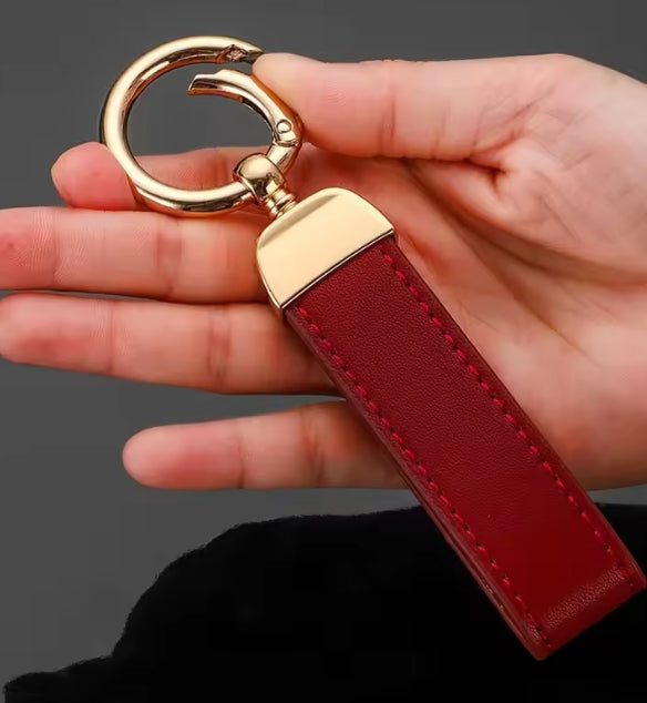 lederen sleutelhanger met geschenkdoos